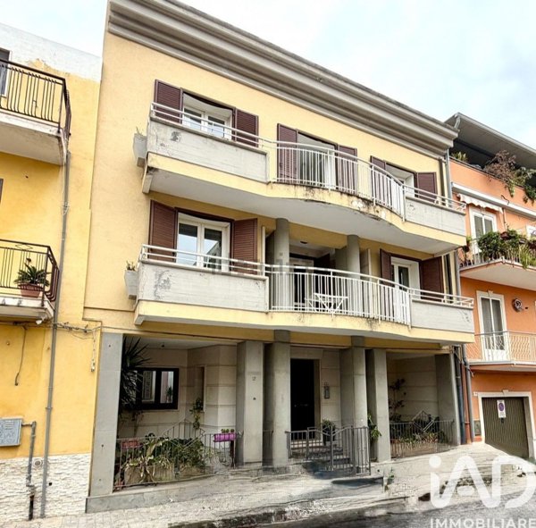 casa indipendente in vendita a Solarino