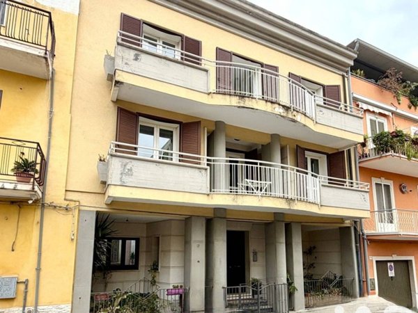 casa indipendente in vendita a Solarino