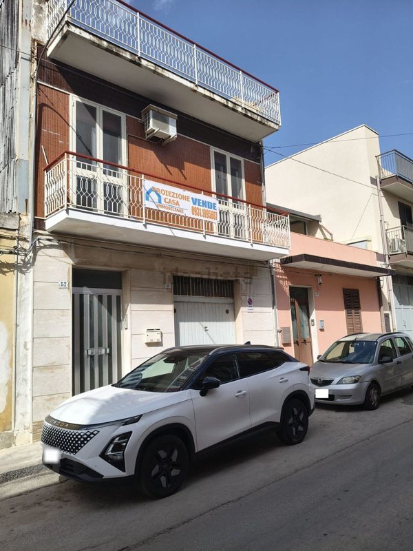casa indipendente in vendita a Solarino
