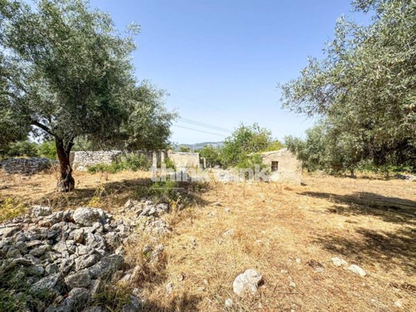 casa indipendente in vendita a Solarino