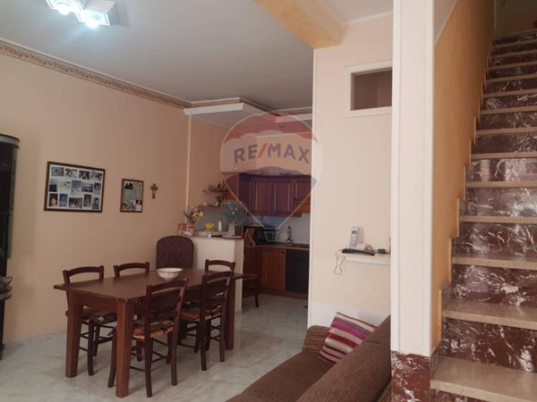 casa indipendente in vendita a Sortino