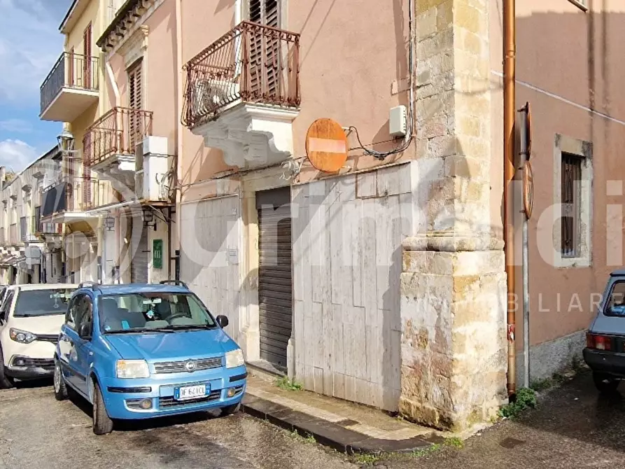 negozio in vendita a Sortino