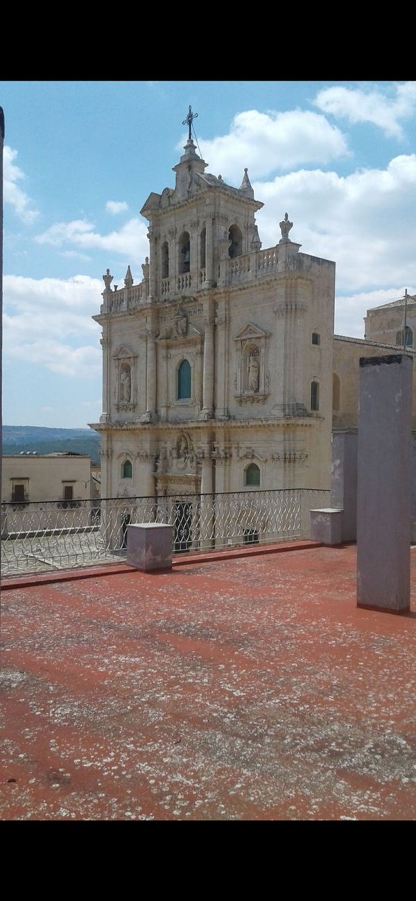 casa indipendente in vendita a Sortino