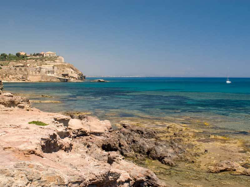casa indipendente in vendita a Portopalo di Capo Passero