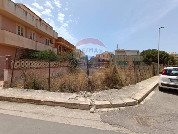 ufficio in vendita a Portopalo di Capo Passero
