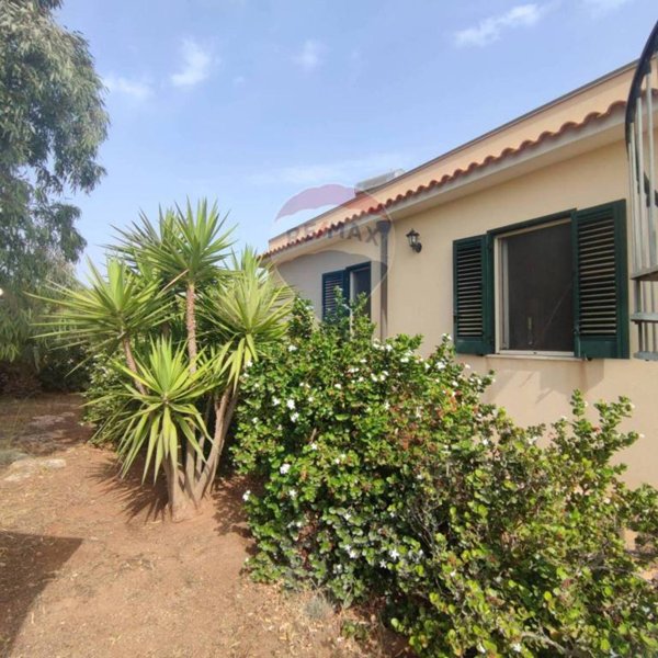 casa indipendente in vendita a Portopalo di Capo Passero