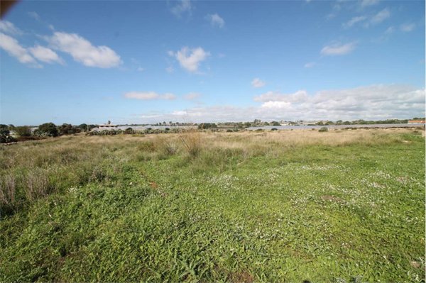 terreno edificabile in vendita a Portopalo di Capo Passero