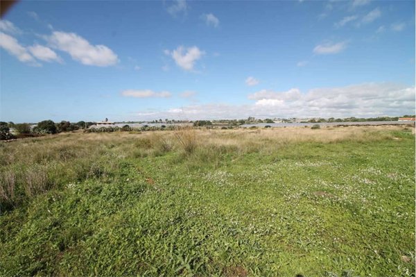 terreno edificabile in vendita a Portopalo di Capo Passero