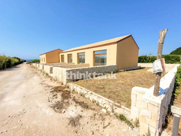 villa in vendita a Portopalo di Capo Passero