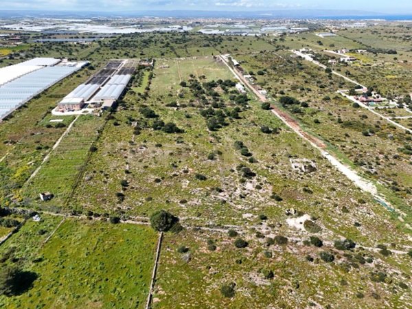 casa indipendente in vendita a Portopalo di Capo Passero