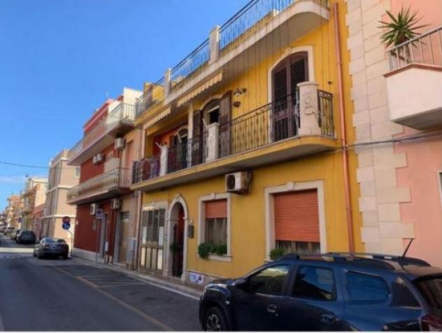 pentavano in vendita a Portopalo di Capo Passero