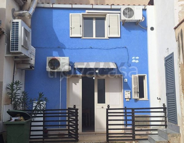 casa indipendente in vendita a Portopalo di Capo Passero