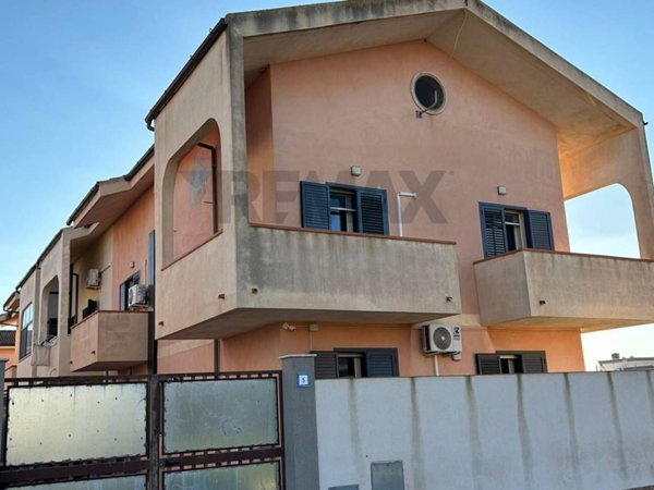 casa indipendente in vendita a Portopalo di Capo Passero