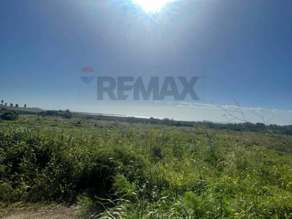 terreno agricolo in vendita a Portopalo di Capo Passero