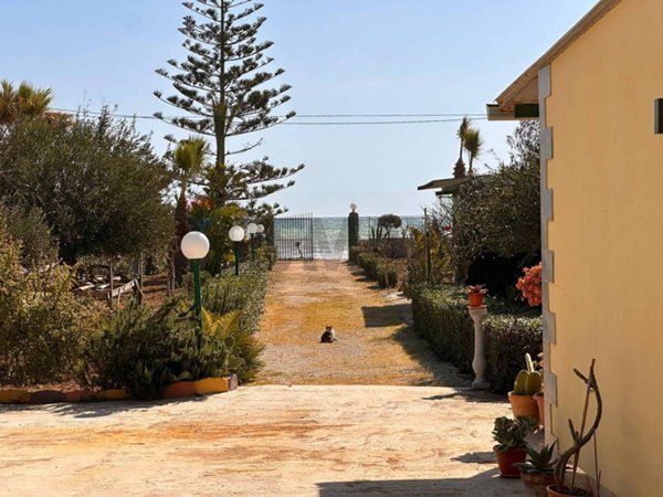 casa indipendente in vendita a Portopalo di Capo Passero