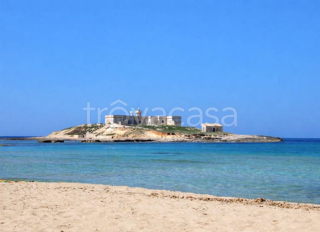 negozio in vendita a Portopalo di Capo Passero