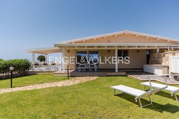 casa indipendente in vendita a Portopalo di Capo Passero