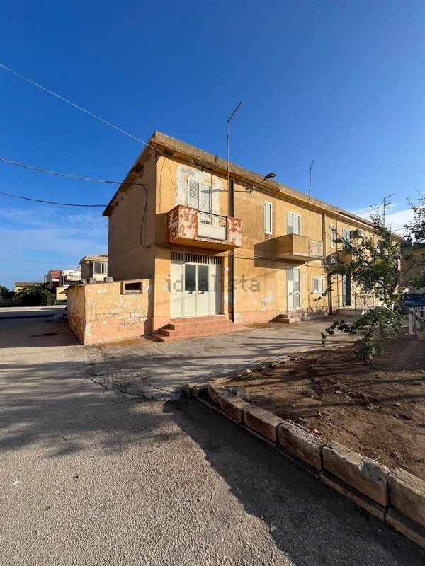 quadrivano in vendita a Portopalo di Capo Passero