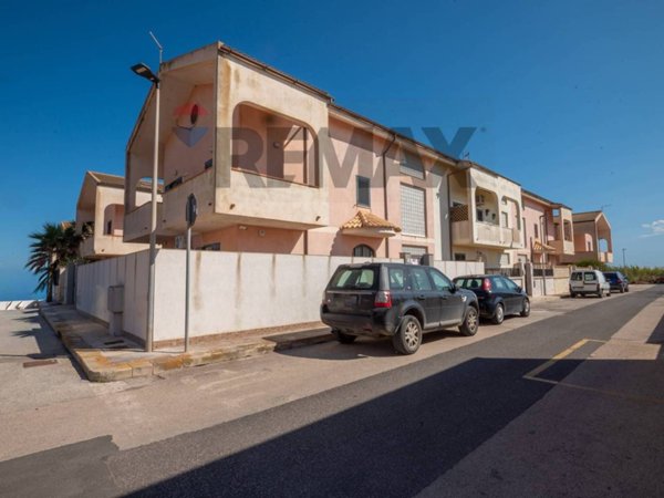 casa indipendente in vendita a Portopalo di Capo Passero