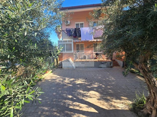 casa indipendente in vendita a Priolo Gargallo