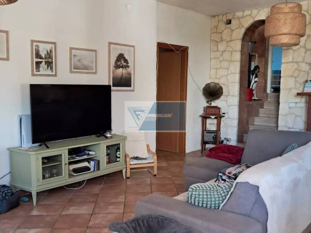 casa indipendente in vendita a Priolo Gargallo