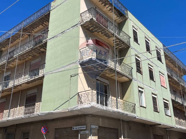negozio in vendita a Priolo Gargallo