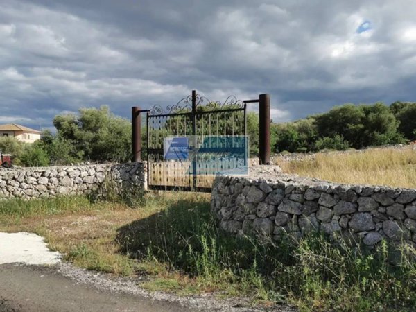 terreno agricolo in vendita a Priolo Gargallo