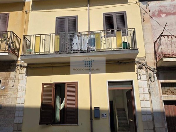 casa indipendente in vendita a Priolo Gargallo