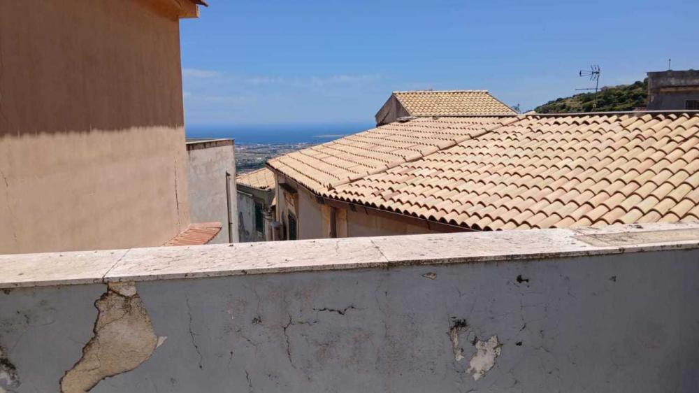 casa indipendente in vendita a Priolo Gargallo