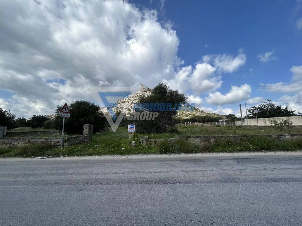 terreno agricolo in vendita a Priolo Gargallo