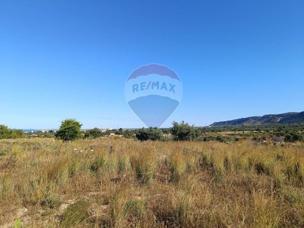 terreno agricolo in vendita a Priolo Gargallo