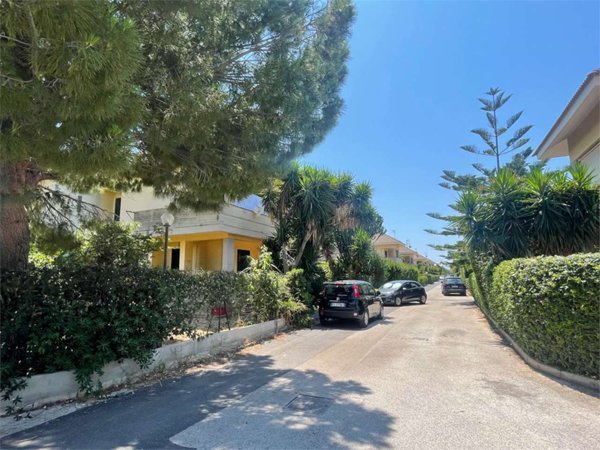 casa indipendente in vendita a Priolo Gargallo