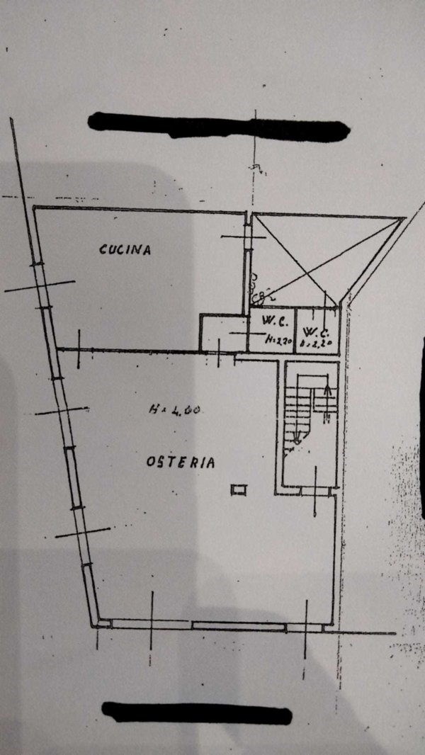 locale commerciale in vendita a Priolo Gargallo