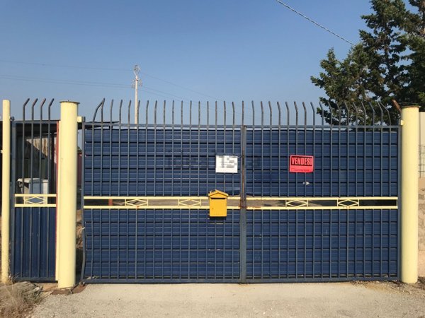 capannone in vendita a Priolo Gargallo