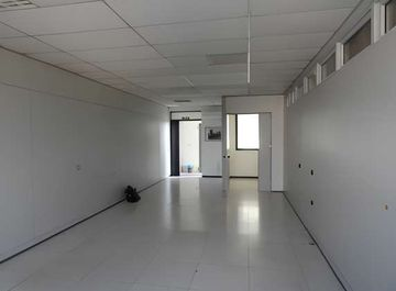 locale commerciale in vendita a Priolo Gargallo