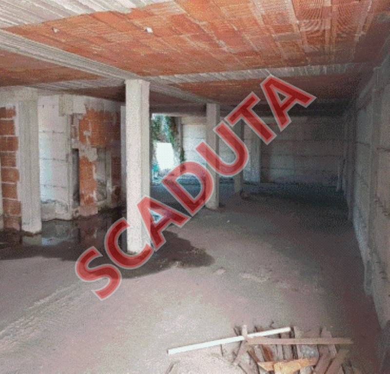 negozio in vendita a Priolo Gargallo