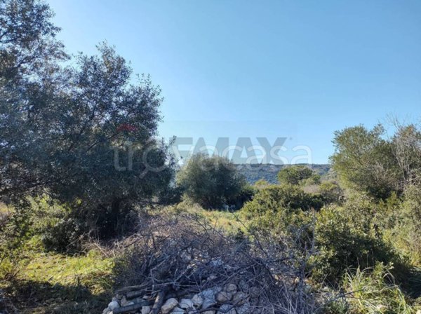 terreno edificabile in vendita a Priolo Gargallo