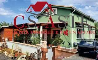 casa indipendente in vendita a Priolo Gargallo