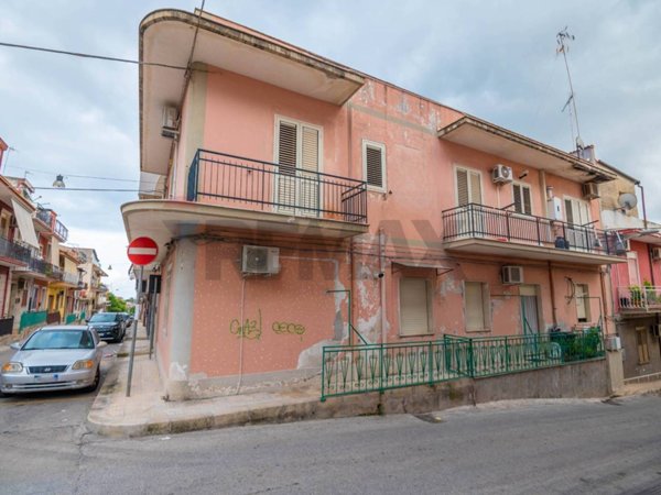 casa indipendente in vendita a Priolo Gargallo