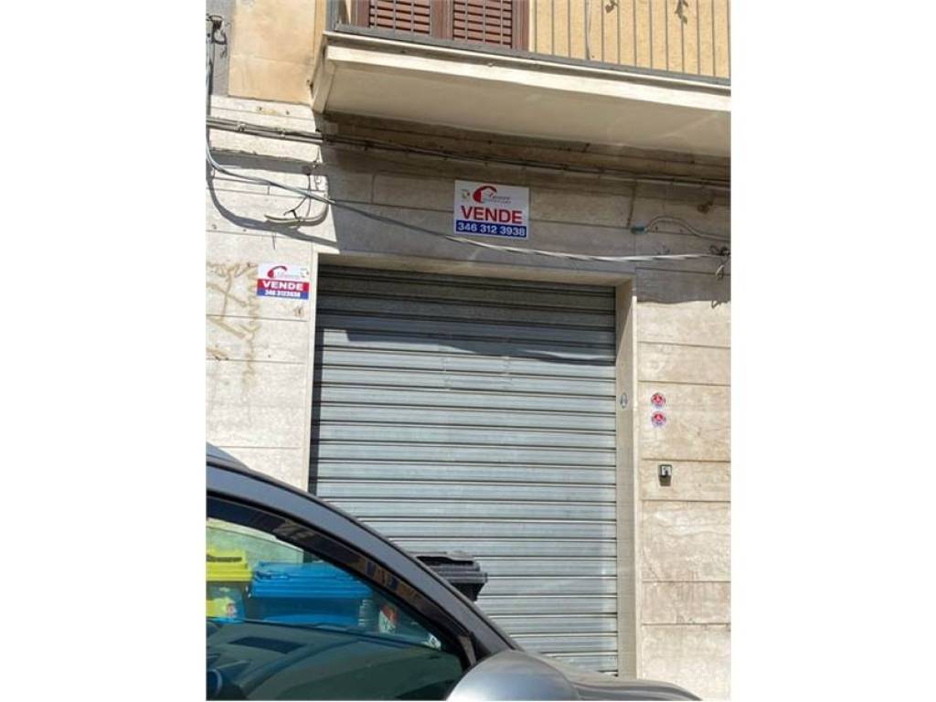 negozio in vendita a Priolo Gargallo