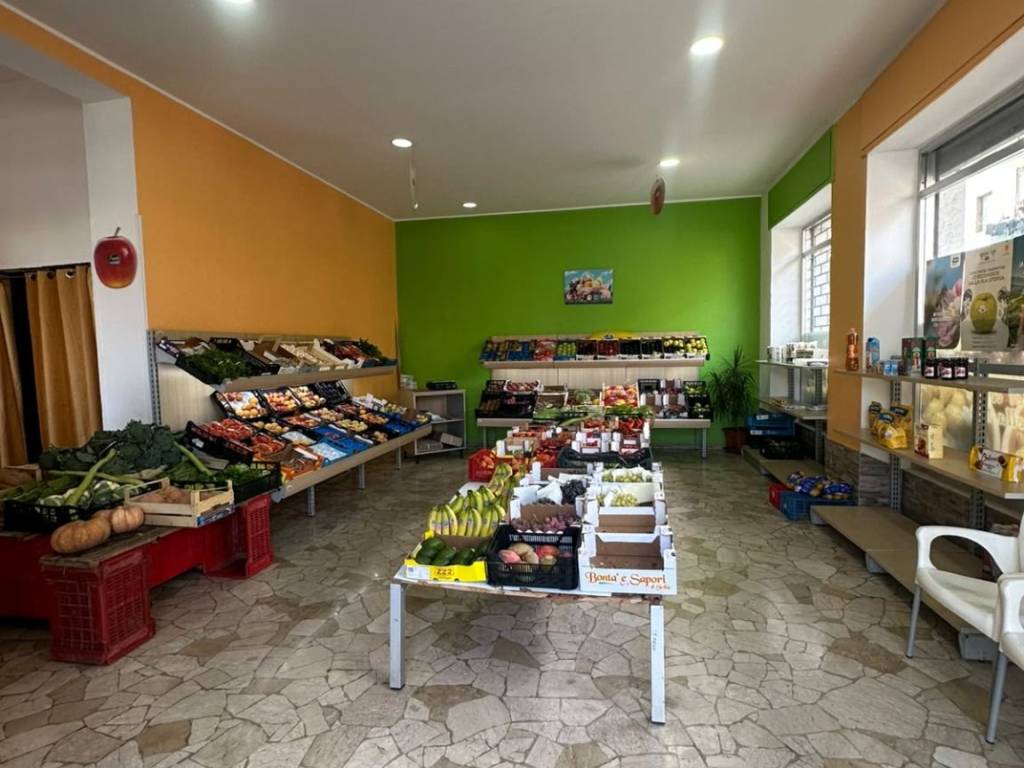 negozio in vendita a Priolo Gargallo