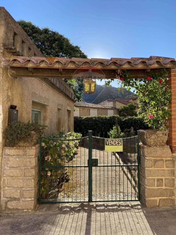 casa indipendente in vendita ad Aggius
