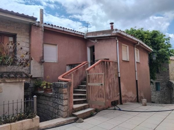 casa indipendente in vendita ad Aggius