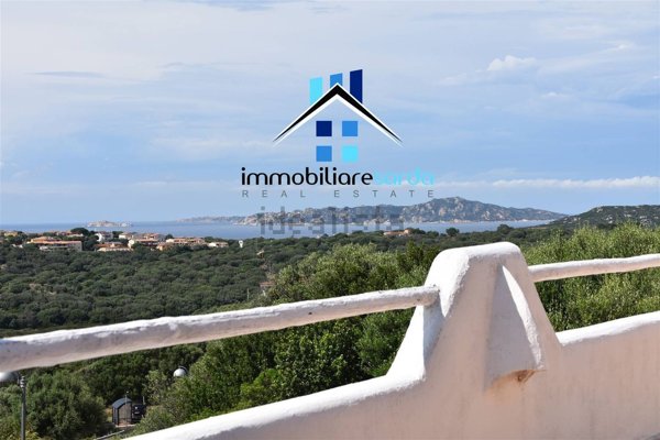 casa indipendente in vendita ad Alà dei Sardi