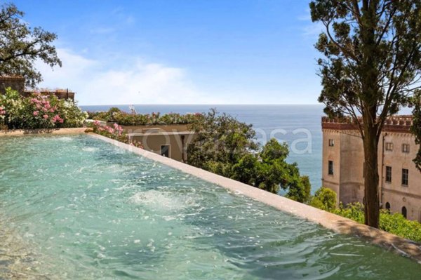 casa indipendente in vendita ad Alà dei Sardi
