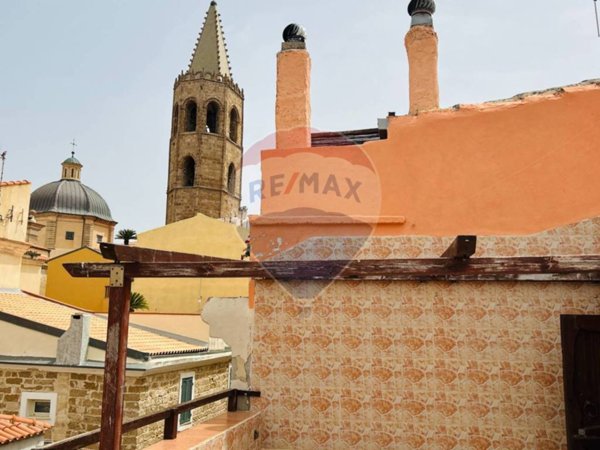 appartamento in vendita ad Alghero in zona Centro Storico