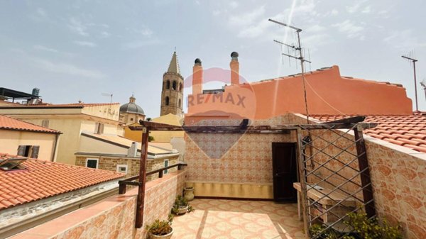 appartamento in vendita ad Alghero in zona Centro Storico