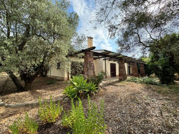 casa indipendente in vendita ad Alghero