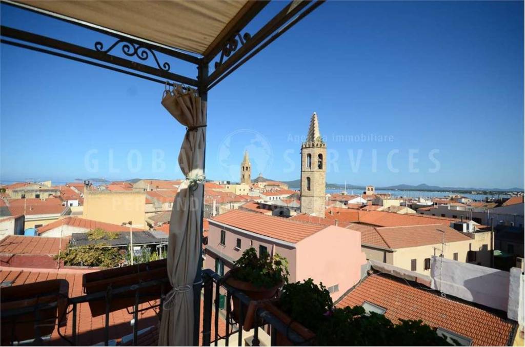 appartamento in vendita ad Alghero in zona Centro Storico