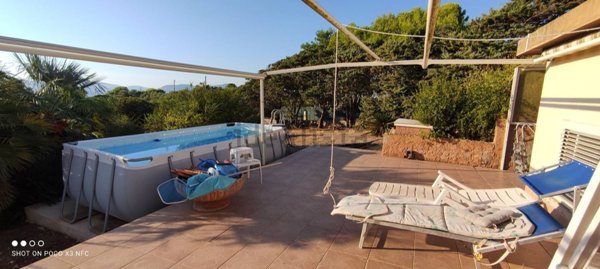 casa indipendente in vendita ad Alghero